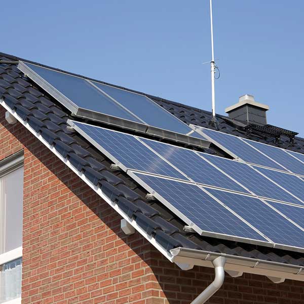 solar-panel_cleaning-exeter Solar Panel Cleaning Exeter