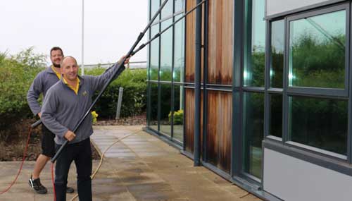 gutter_cleaning-exeter Gutter Cleaning Exeter